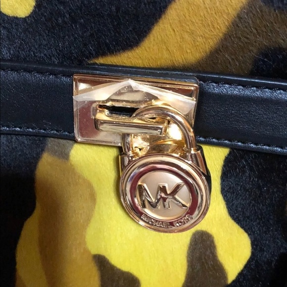 New Michael Kors Camo - Picture 4 of 11